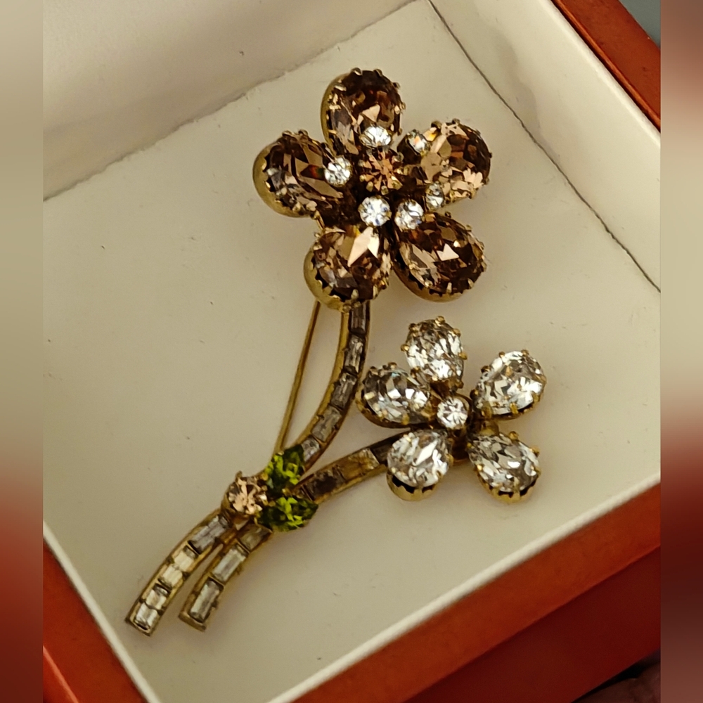 Rare Schoffel Austria Crystal Flower Brooch
